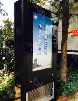 液晶广告机的优点介绍