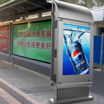 户外广告机和半户外广告机两者的区别有哪些?